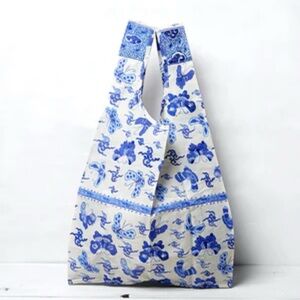 BAGGU x MET (blue and white butterfly) STANDARD Reusable Tote Bag